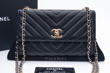 CHANEL Black Lambskin Chevron Quilted Trendy CC Wallet on Chain WOC