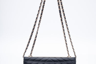 CHANEL Black Lambskin Chevron Quilted Trendy CC Wallet on Chain WOC