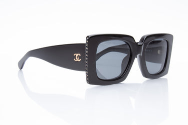 CHANEL Square Black Acetate and Glass Pearls Sunglasses (New)
