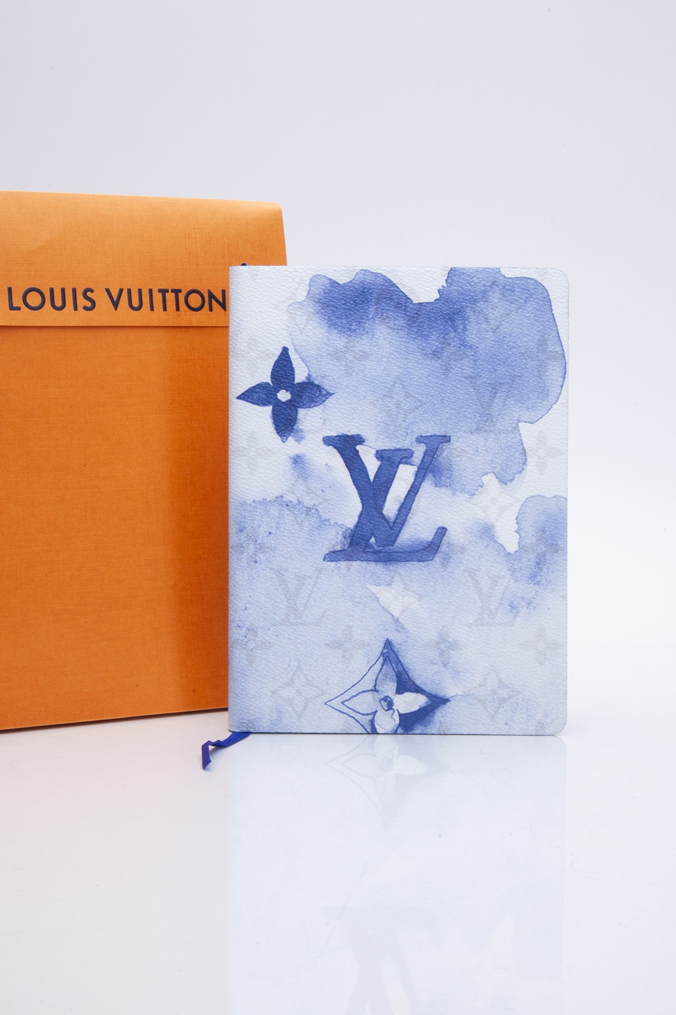 LOUIS VUITTON Monogram Watercolor Clemence Notebook Blue (NEW) – Luxury  Labels