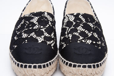 CHANEL Black Fabric and Lace Espadrilles 39 (New)