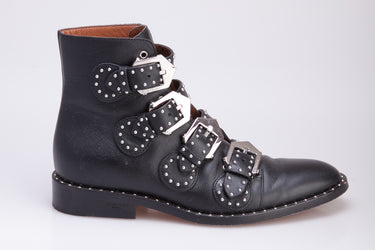 GIVENCHY Elegant studded leather ankle boots Size  37.5 (7.5)