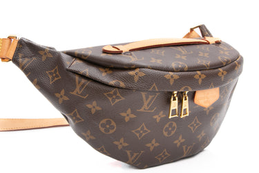 LOUIS VUITTON Monogram Bumbag