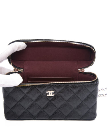 早い物勝ち！CHANEL ブラック ケース新品未使用 Chanel 25S Black Quilted Caviar Top Handle Slim Vanity Handbag