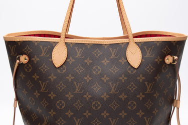 LOUIS VUITTON Monogram Neverfull Red Interior MM