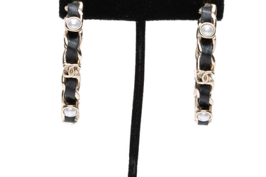 CHANEL Lambskin Pearl CC Chain Gold Black Earrings