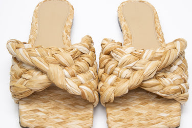 BOTTEGA VENETA Raffia Flat Sandals 37.5