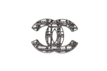 CHANEL CC Ruthenium Chain Brooch