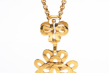 CHANEL Vintage Gold CC Clover Necklace