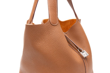 HERMES Gold Taurillon Clemence Picotin Lock 22 Bag