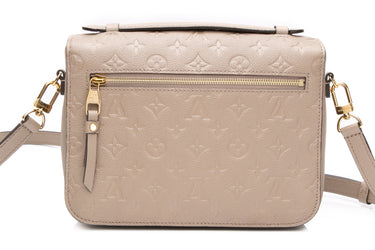 LOUIS VUITTON Turtledove Empreinte Pochette Metis
