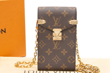 LOUIS VUITTON Monogram Phone Pouch Métis