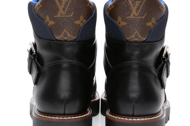 LOUIS VUITTON Calfskin Territory Ranger Combat Boot 39