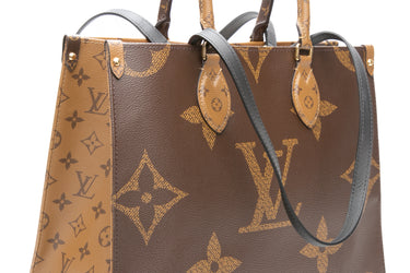 LOUIS VUITTON Reverse Monogram Giant Onthego MM