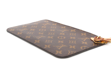 LOUIS VUITTON Monogram Wristlet