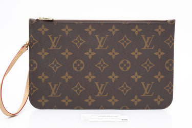 LOUIS VUITTON Monogram Wristlet