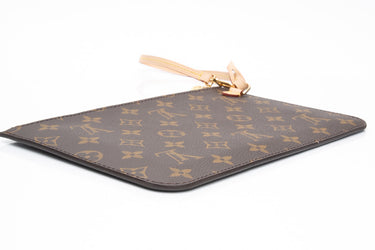 LOUIS VUITTON Monogram Wristlet