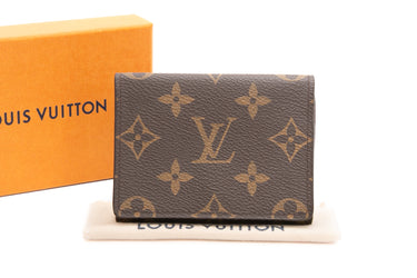 LOUIS VUITTON Envelope Business Card Holder
