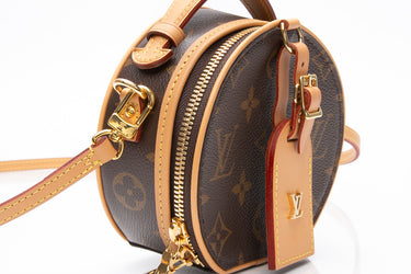 LOUIS VUITTON Monogram Mini Boite Chapeau Crossbody