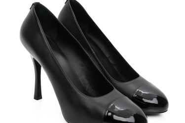 CHANEL Black Leather and Patent Pumps Heel Size 42