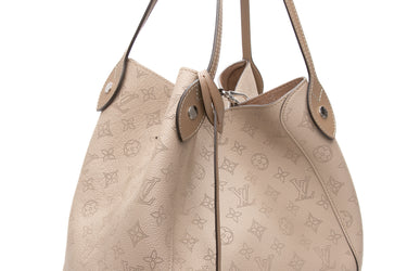 LOUIS VUITTON Galet Mahina Hina MM