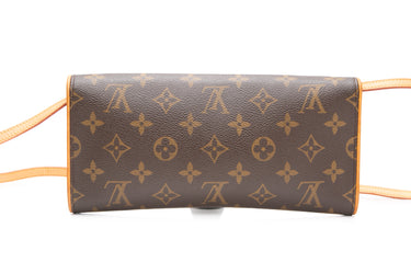 LOUIS VUITTON Monogram Pochette Twin GM