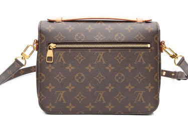 LOUIS VUITTON Monogram Pochette Metis