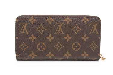 LOUIS VUITTON Zippy Wallet Fuchsia