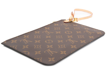 LOUIS VUITTON Monogram Wristlet (New)