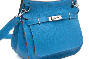 HERMES Bleu Frida Taurillon Clemence Jypsiere 28 Crossbody Bag