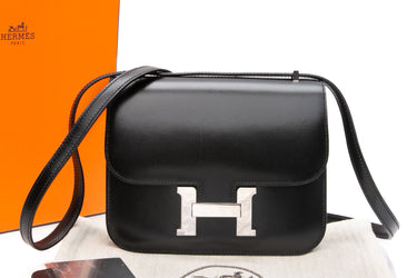 HERMES Noir Box Calfskin Leather Constance 18 III Mirror Bag