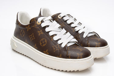 LOUIS VUITTON Time Out Sneaker 38