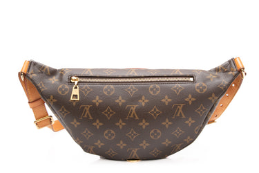 LOUIS VUITTON Monogram Bumbag