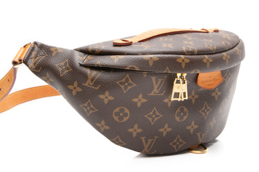 LOUIS VUITTON Monogram Bumbag
