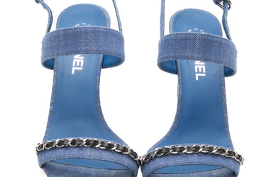 CHANEL 20C Interlocking CC Logo Blue Denim Chain Sandals 40