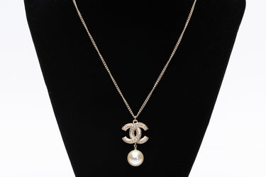 CHANEL CC Logo Pearl Goldish Color Drop Necklace