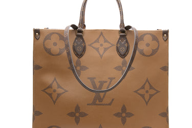 LOUIS VUITTON Reverse Monogram Giant Onthego GM