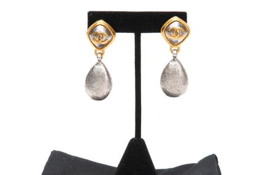 CHANEL Vintage Coco Mark Teardrop Motif Swing Clip On Earrings
