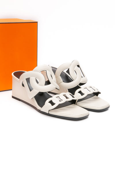 HERMES Beige Glaise Nappa Figari 55 Sandals 37.5 (New) – Luxury Labels