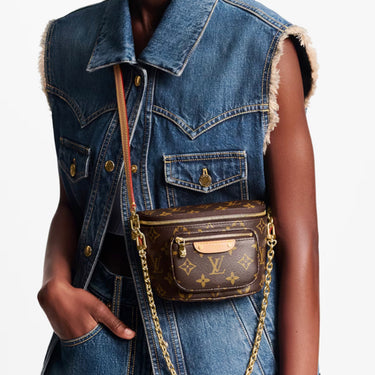 Louis Vuitton Ivory & blue Coated Canvas & Leather Damier Azur Neverfull  Bag — Labels Resale Boutique