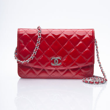 CHANEL Red Patent Quilted Brilliant Wallet On Chain WOC