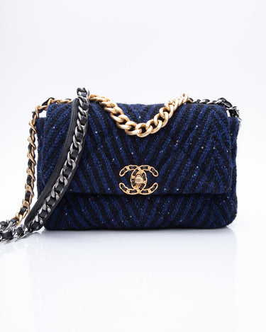 Pre-owned Chanel 19 Tweed Handbag In Blue