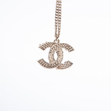 CHANEL CC Logo Pearl Crystal and Resin Necklace