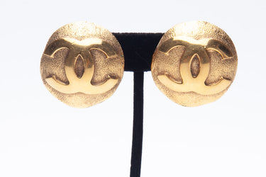 CHANEL Vintage CC Round Gold Clip On Earrings