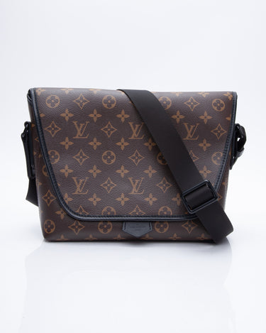 LOUIS VUITTON Monogram Macassar Magnetic Messenger – Luxury Labels