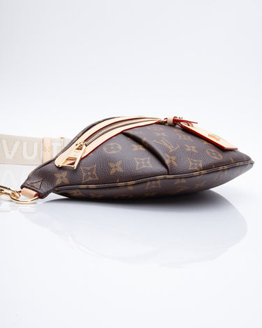 Louis Vuitton Monogram High Rise Bumbag – DAC