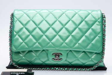 CHANEL Timeless Clutch On Chain Patent Leather Green