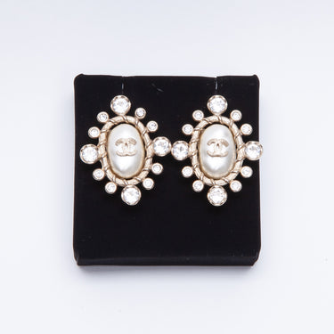 CHANEL CC Faux Pearl Crystal Gold Tone Stud Earrings