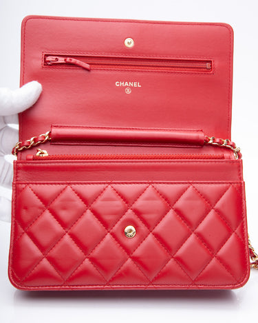 Chanel - Authenticated Wallet on Chain Gabrielle Handbag - Leather Black for Women, Never Worn