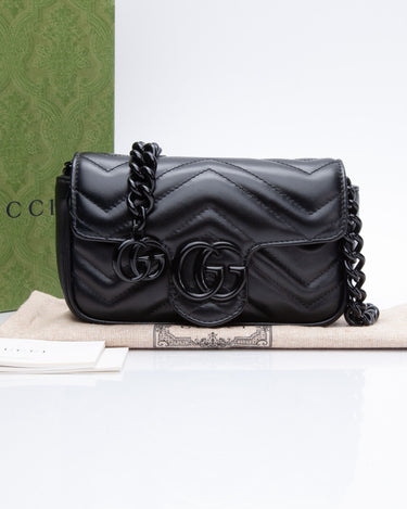 GUCCI Gg Marmont Reversible Thin Leather Belt for Women
